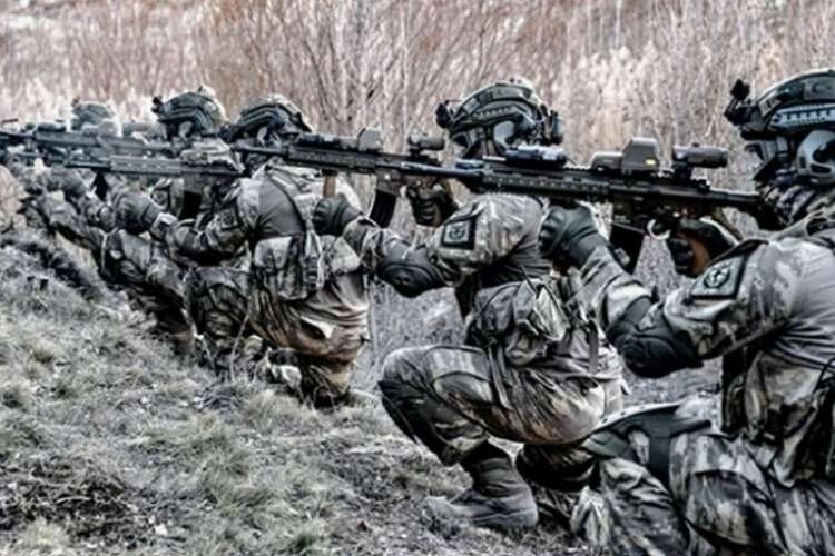 Terörle mücadele kararlılıkla sürüyor... 3 terörist daha teslim oldu