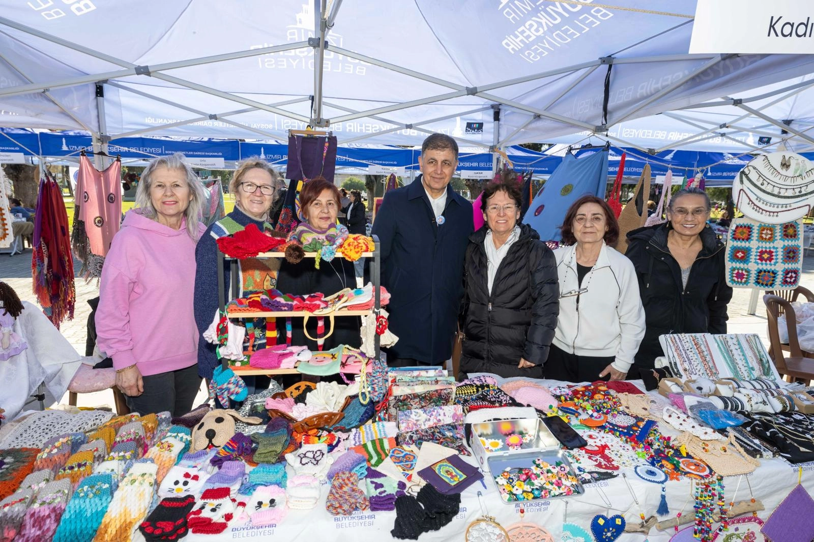 Başkan Tugay, Atatürk'ün sözüyle kadınlar gününü kutladı