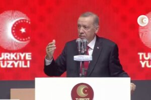 Cumhurbaşkanı Erdoğan: Dergi kapaklarından ayar verilemeyeceğini gösterdik