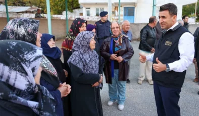 Bilecik Valisi’nden köy mesaisi