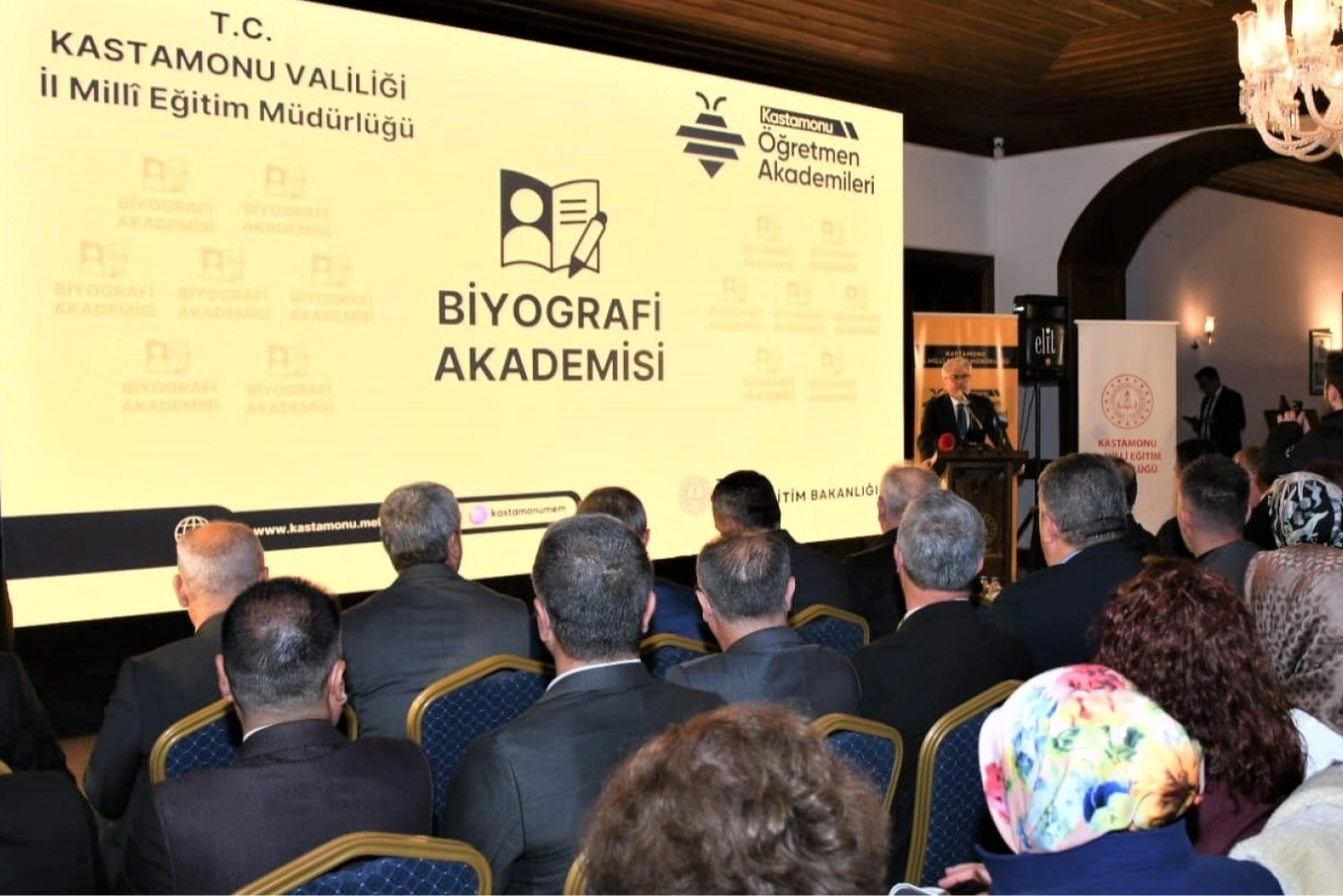 Kastamonu’da ‘Biyografi Akademisi’ açıldı