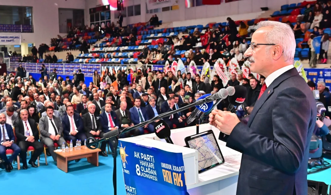 Hakkâri’ye ne lazımsa yapmaya gayret ettiklerini vurgulayan Ulaştırma ve Altyapı