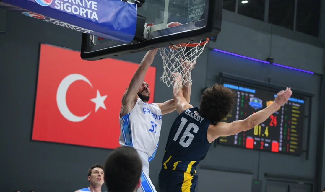 Türkiye Basketbol Ligi İlkan Karaman Sezonu 12. hafta erteleme maçında,