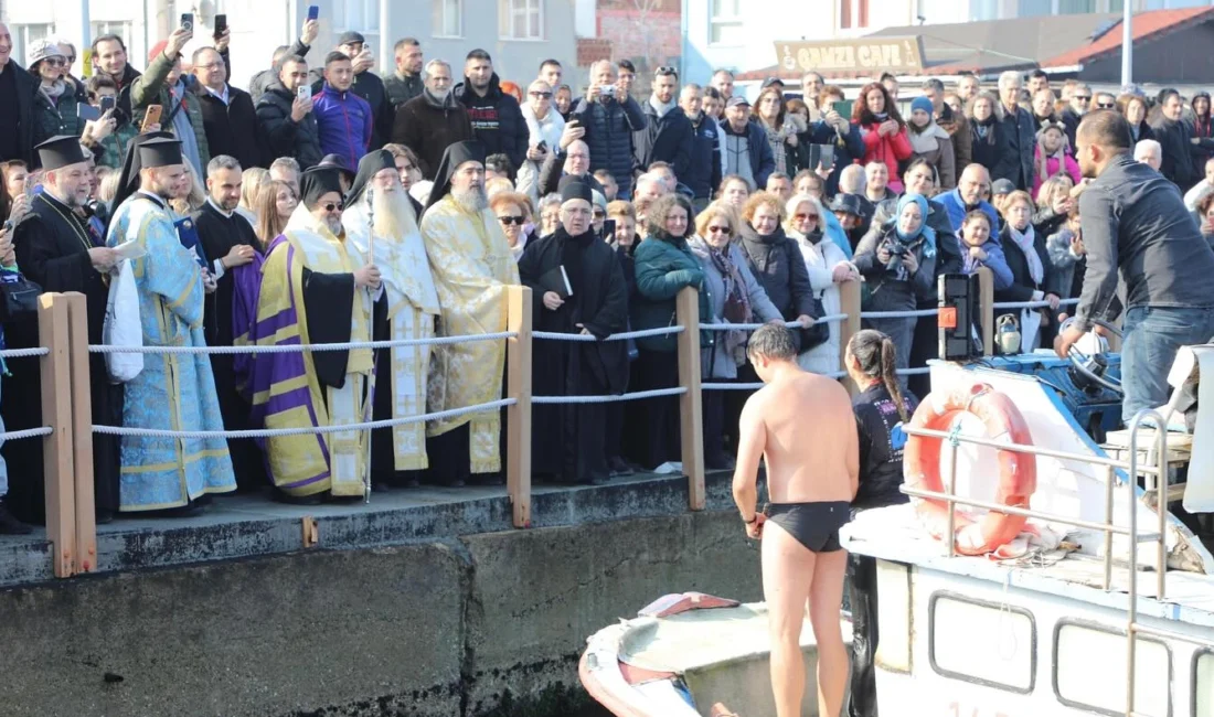 Hıristiyan inancına göre Hz. İsa’nın Ürdün Nehri’nde vaftiz edilişinin anısına