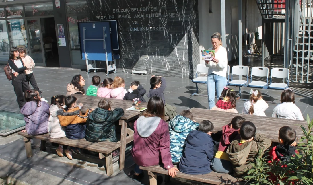 İzmir Efes Selçuk’ta Prof. Dr. İsmail Aka Kütüphanesi ve Sosyal